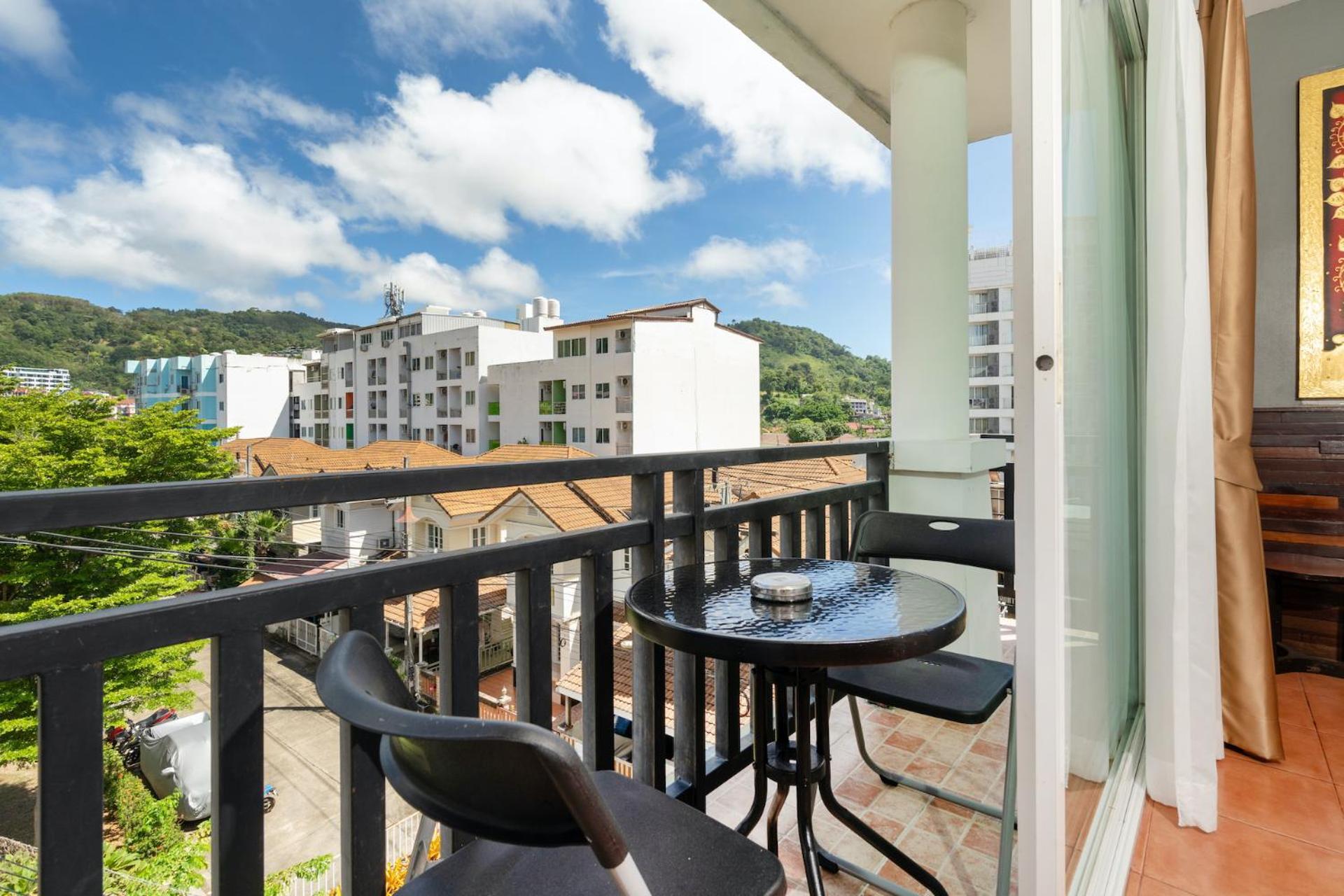 Memory 2 Hotel Phuket Exterior photo